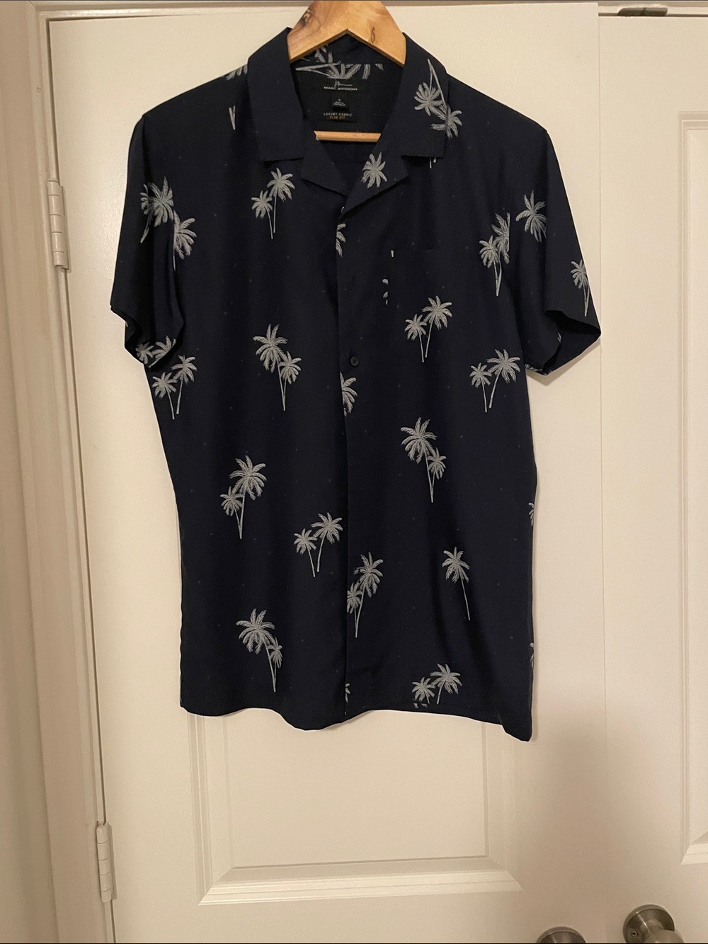 Men's Marc Anthony Navy Palm-Print Short Sleeve Shirt Luxury Fabric Slim Fit S